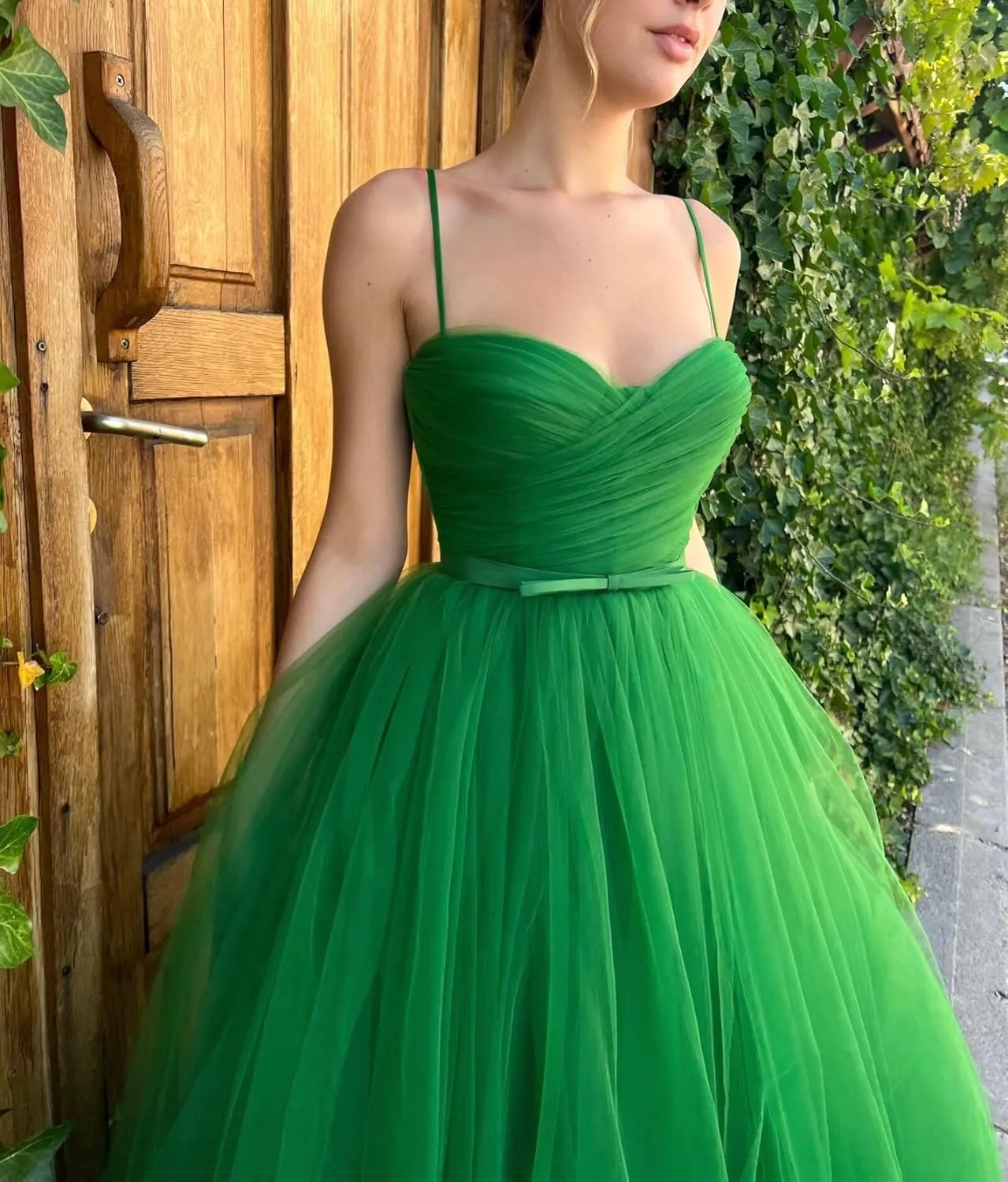 Basgute Tulle Tea Length Prom Dresses for Women Corset Sweetheart Spaghetti Straps Teens Formal Evening Party Gowns