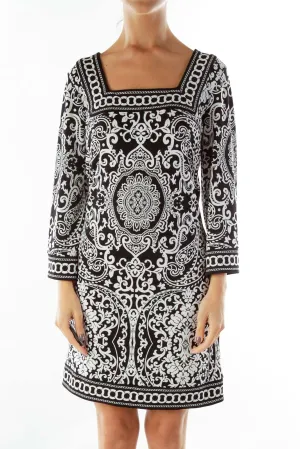 Black and White Square Neck Day Dress