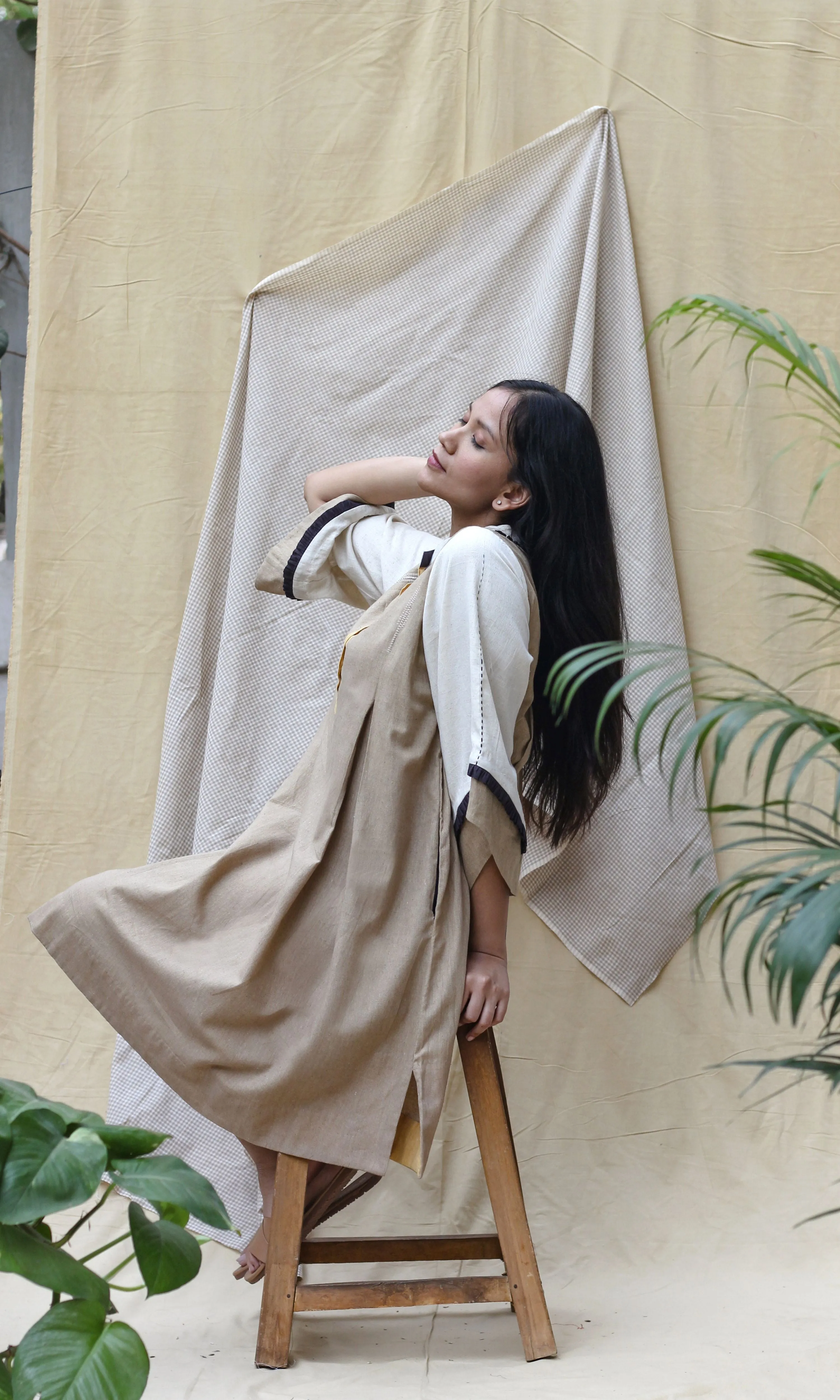 Brown Collar Midi Dress