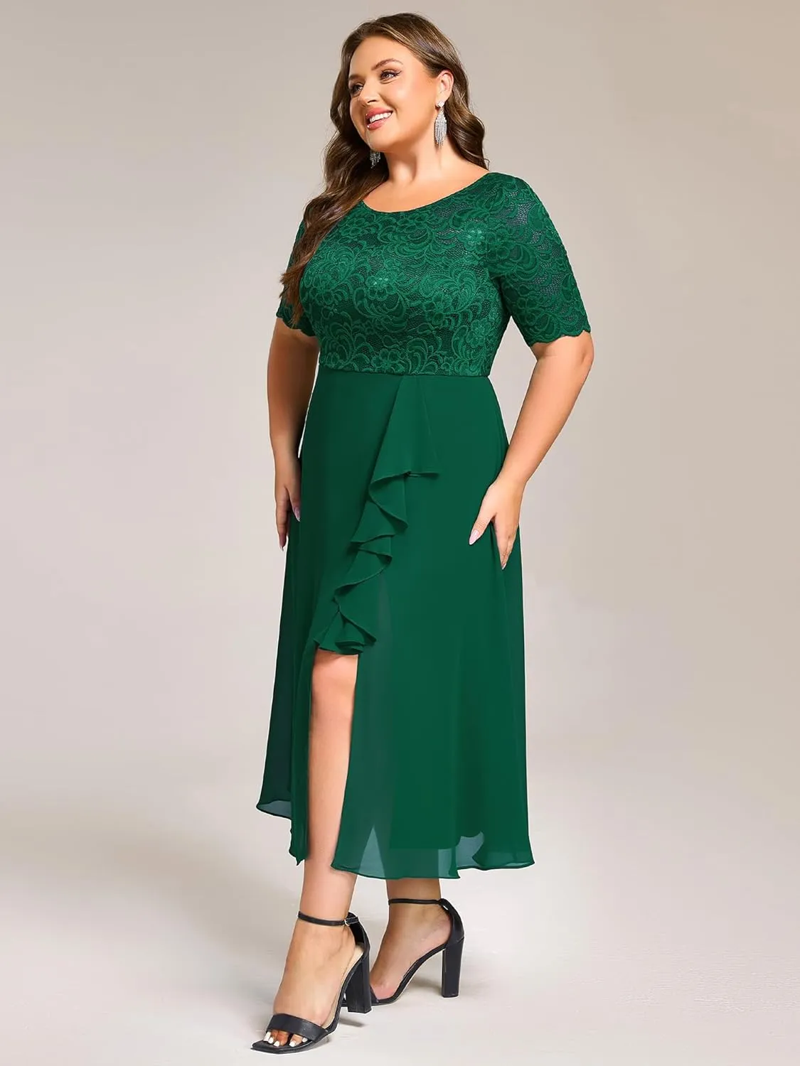 Ever-Pretty Plus Women's Chiffon Round Neck Short Sleeves Lace A Line Front Split Midi Plus Size Cocktail Dresses