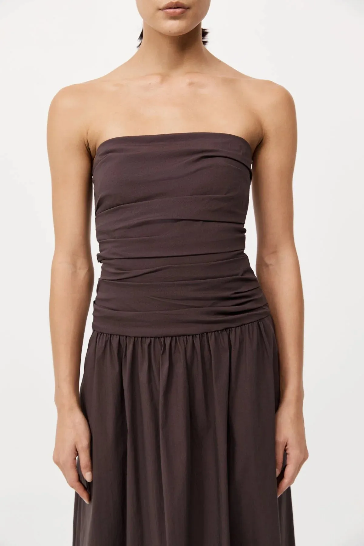 GATHERED STRAPLESS TIE BACK DRESS CHOCOLATE