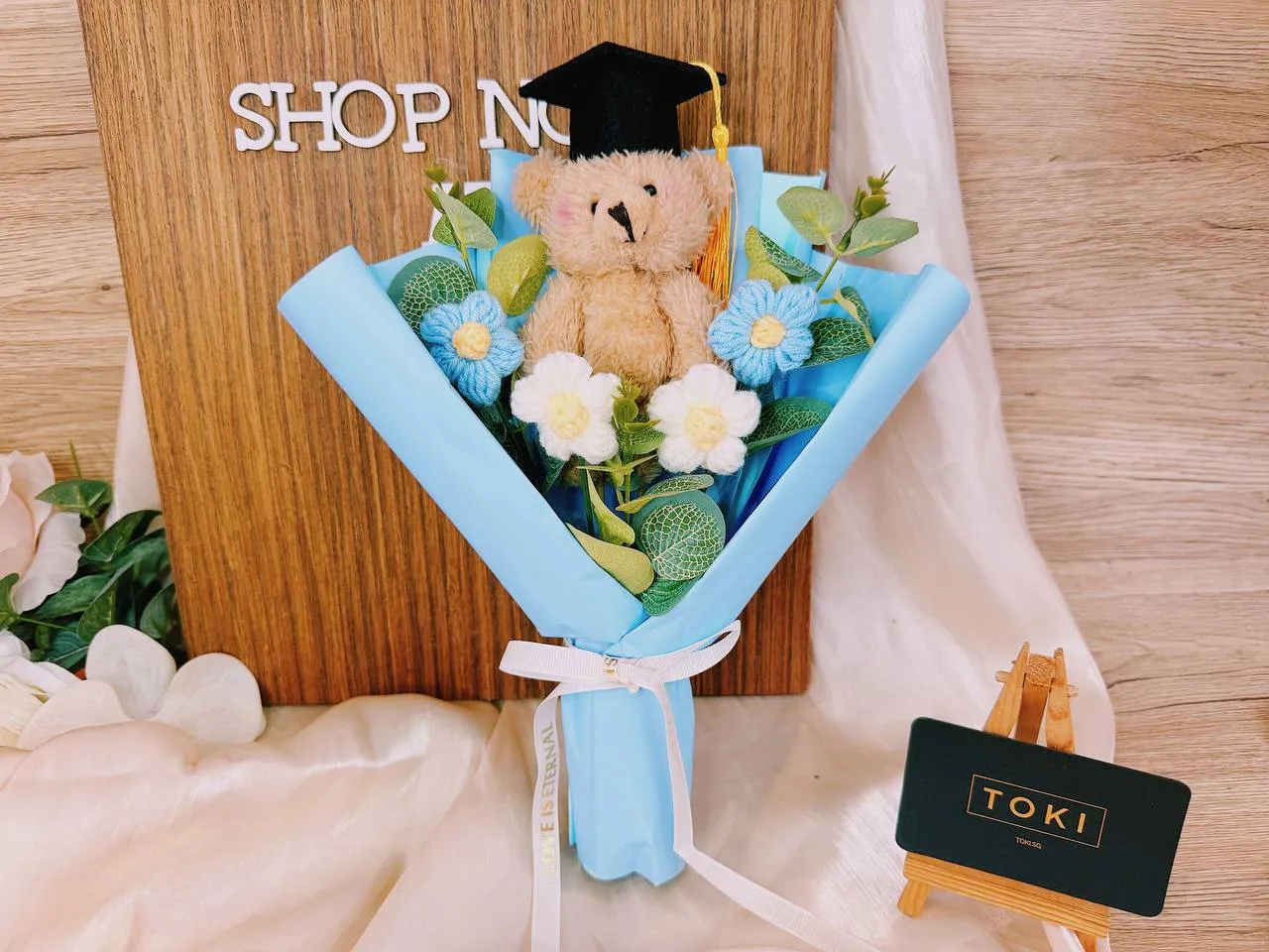 Graduation Bear with Small Flowers - Blue