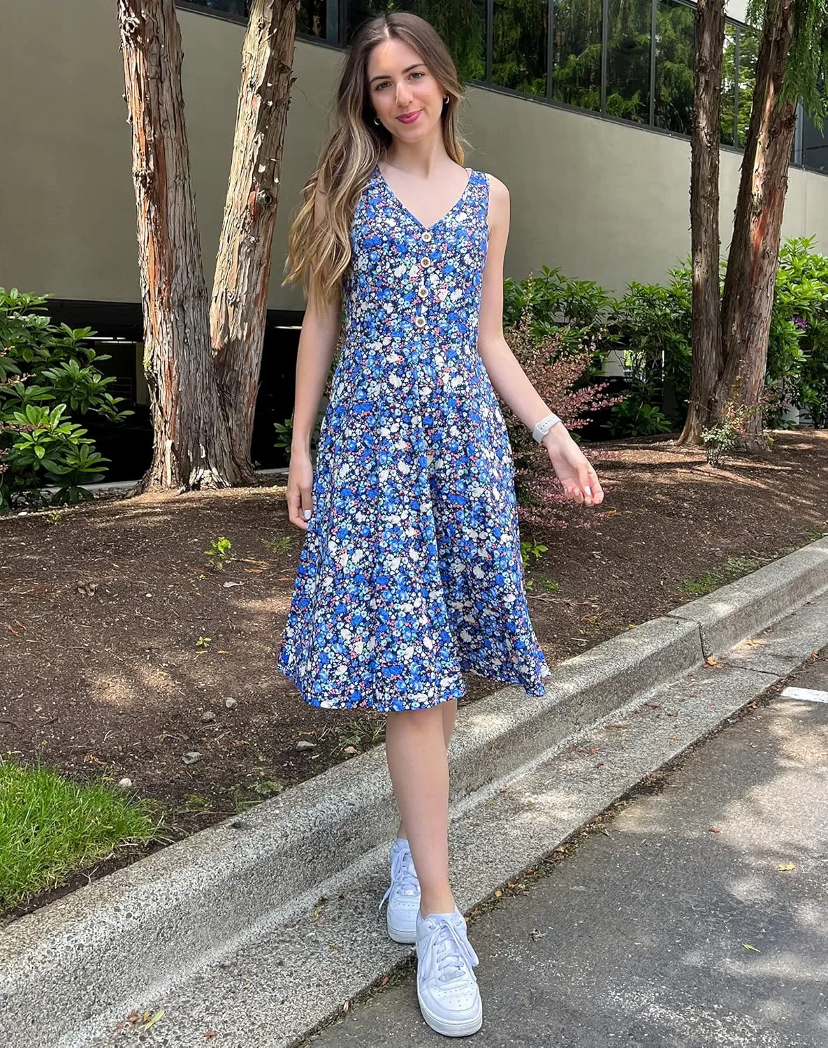 II ININ Women's 2025 Sundresses Casual Summer Tank Dress V Neck Sleeveless Button Down Midi Floral Beach Dress with Pockets