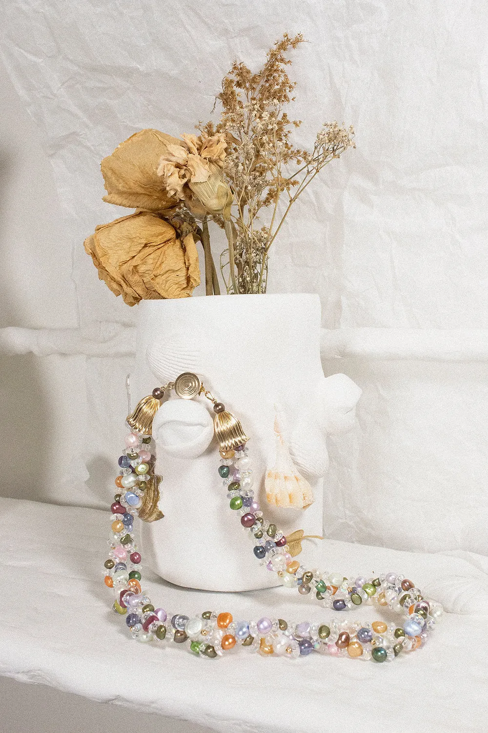 Isshī - Soiree Rope Chain Necklace: Multi Pearl