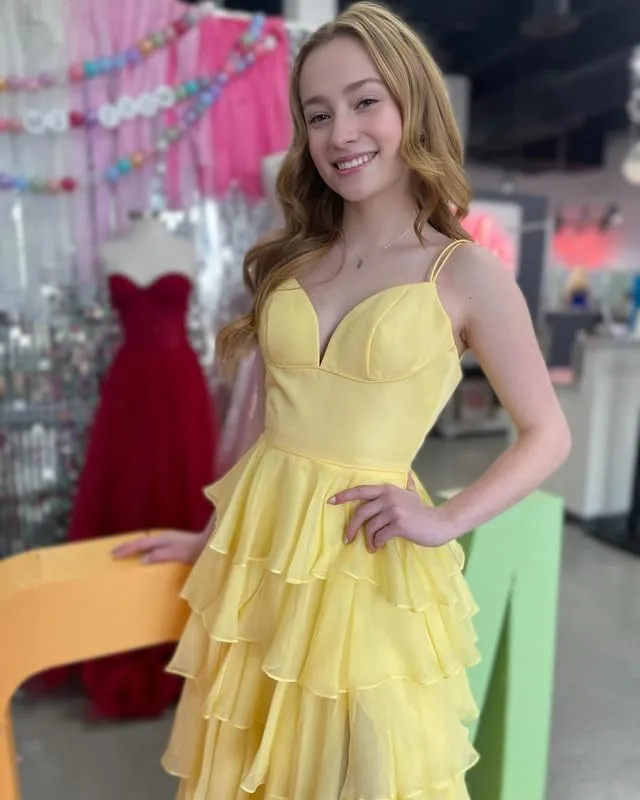 KDTM Tiered Chiffon Prom Dresses for Women Spaghetti Strap Evening Party Dresses V Neck Wedding Guest Dress with Slit
