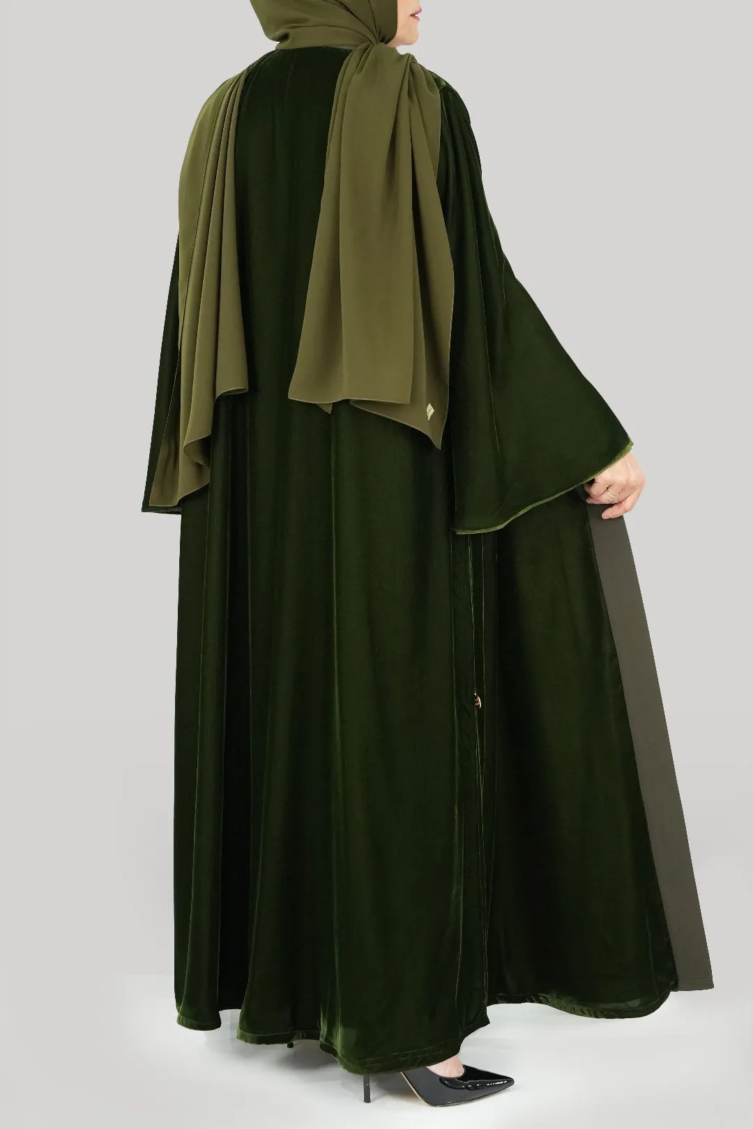 Mays Abaya
