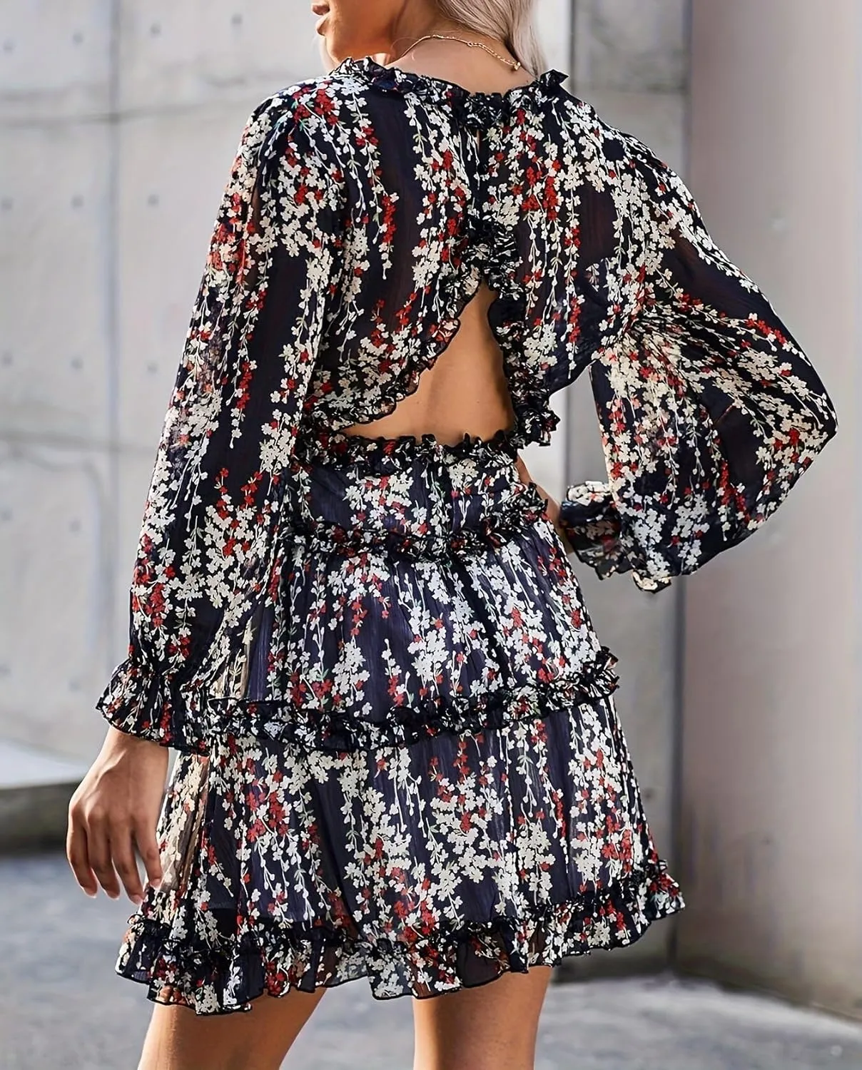 Melliflo Women's Long Sleeve Floral Dresses Sexy Deep V Neck Backless Mini Fall Dress Smocked High Waist Wedding Guest Dress