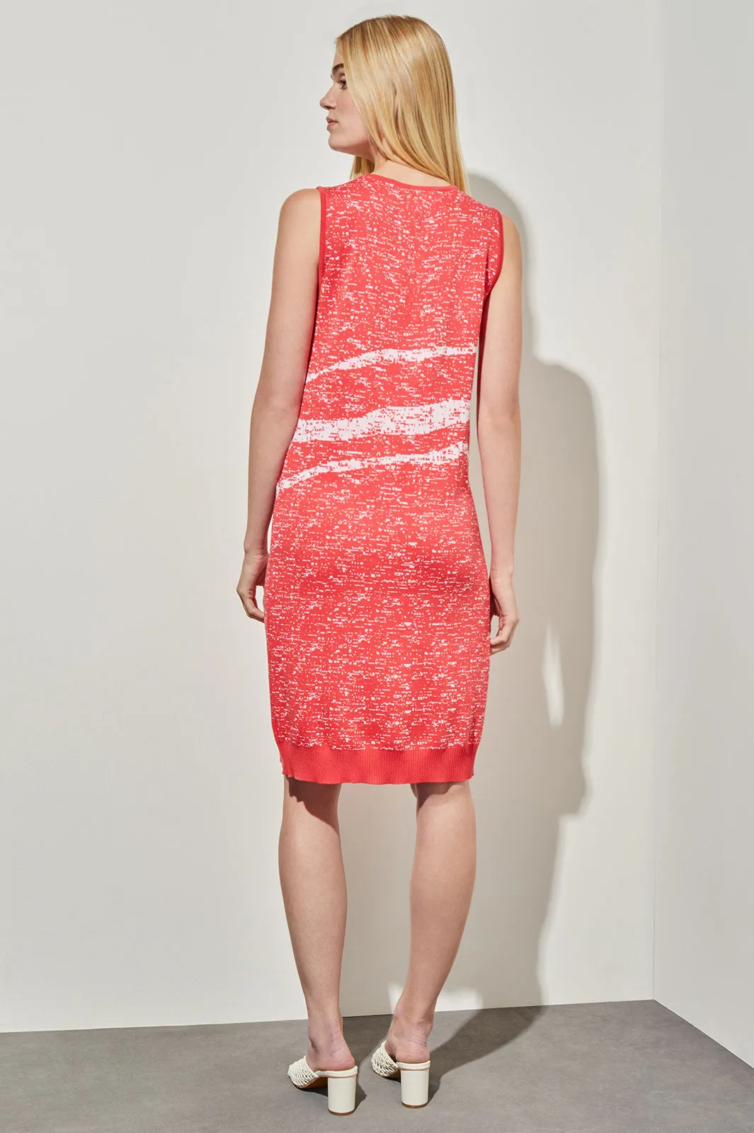 Plus Size Knee-Length Sheath Dress - Abstract Line Soft Lightweight Knit