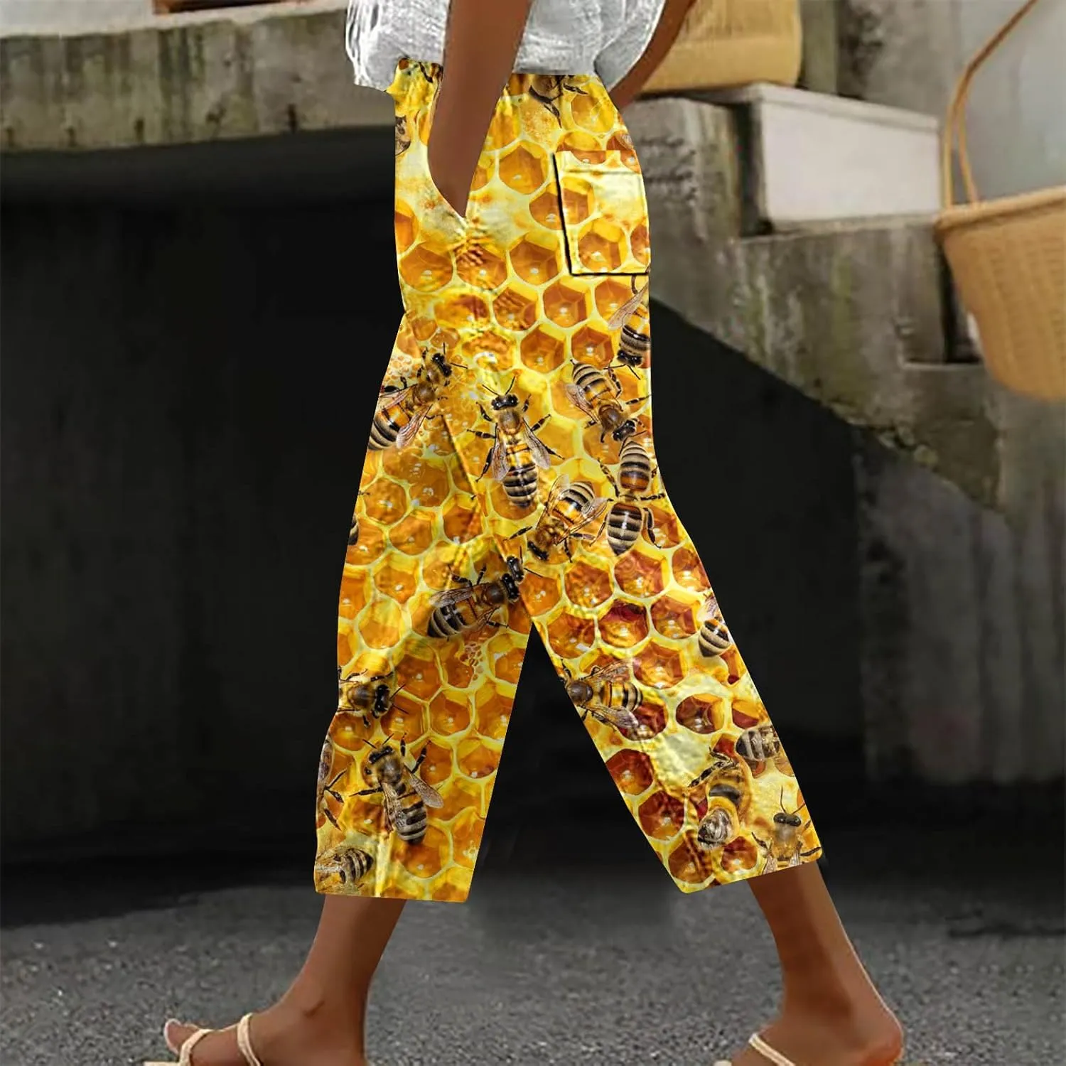 Women Capri Pants Comfy Elastic High Waist Capris Drawstring Wide Leg Trouser Casual 2025 Comfy Pant with Pockets