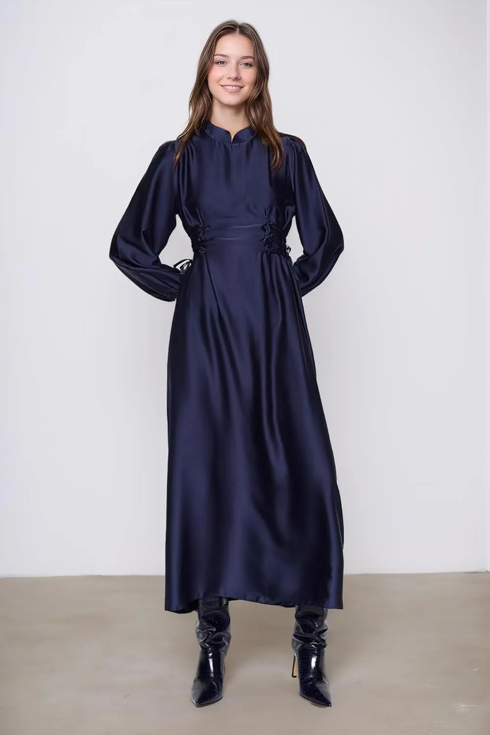 Women's Maxi Satin Bridesmaid Dresses 2025 Long Sleeves A-Line Prom Dresss for Wedding Party Tie Formal Gowns DR0726