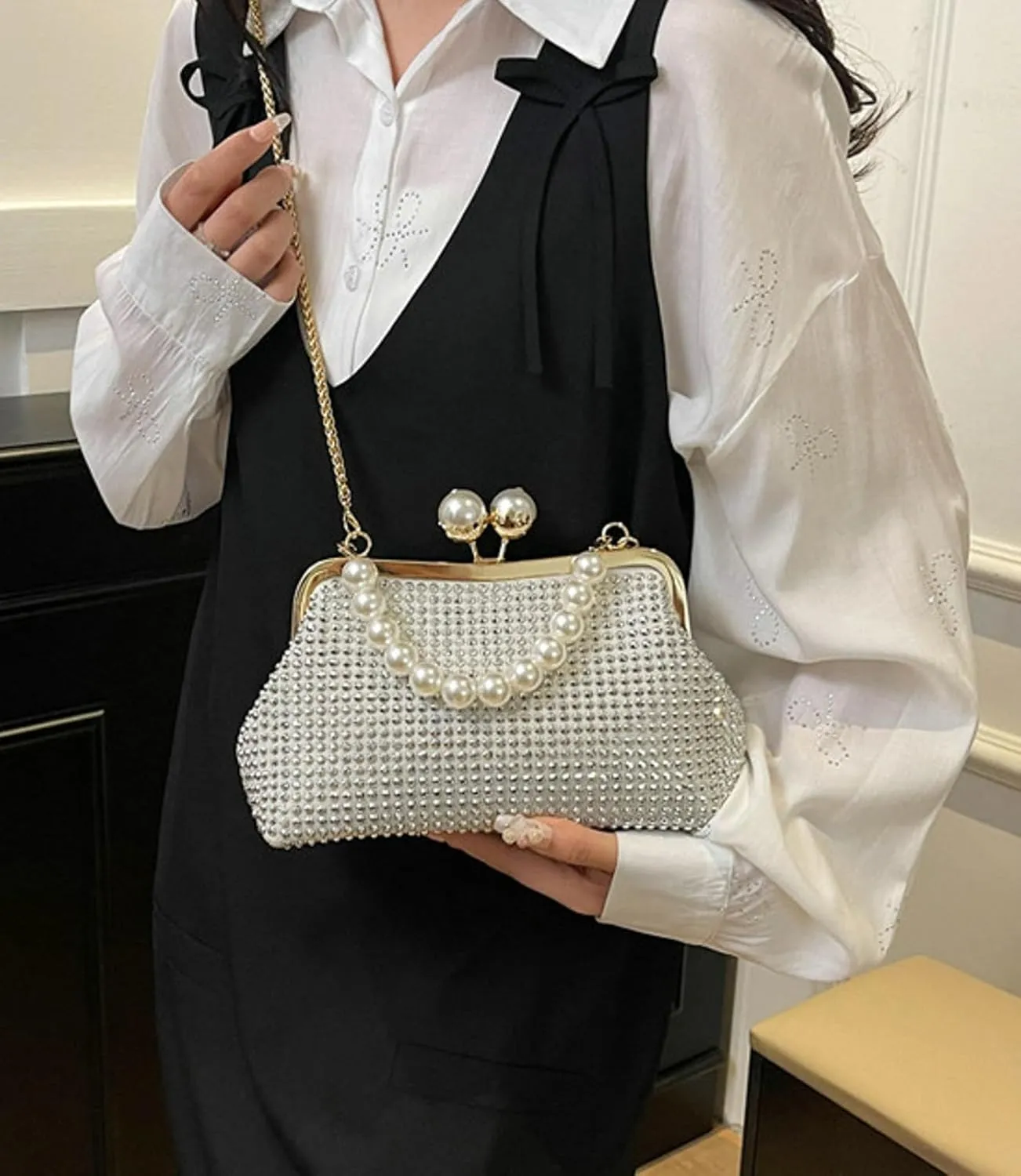 Womens Rhinestone Kiss Lock Evening Clutch Purse 2025 Summer Shell Bag Chain Cross Body Beaded Pearl Handbag
